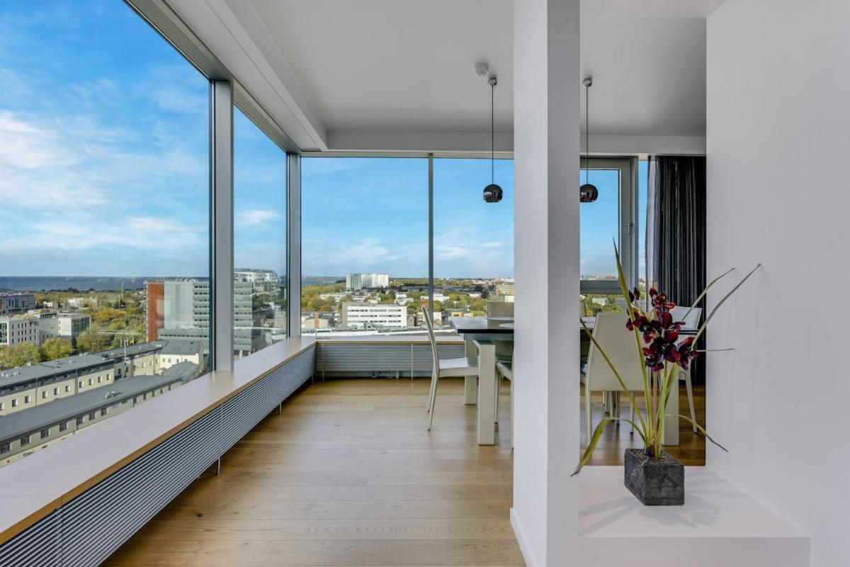 Skyresidence Panoram View Ultra Luxury Apartment Tallinn Exterior photo